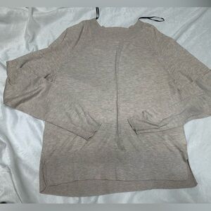 H&M basic crewneck top size Small